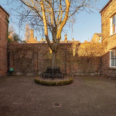 Ferienwohnung The Old Coach House York Exterior foto