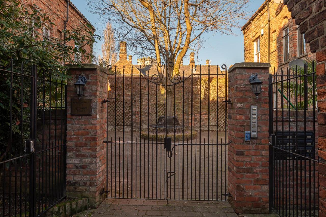 Ferienwohnung The Old Coach House York Exterior foto