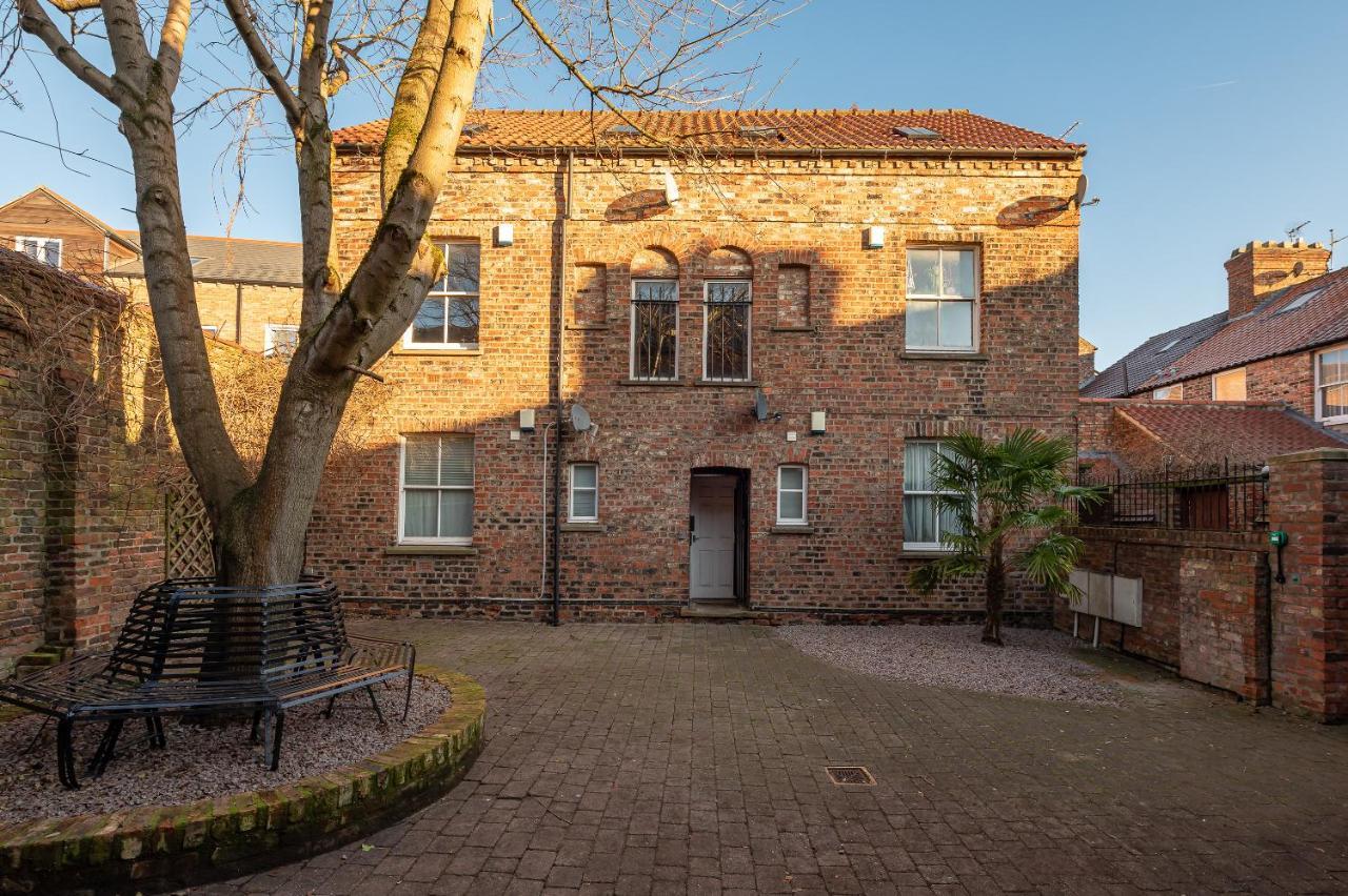 Ferienwohnung The Old Coach House York Exterior foto